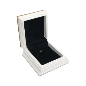 Tuygu - صندوق قلادة خشبي 9 × 10 سم